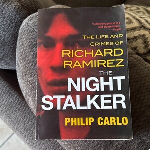 The Night Stalker Book by Philip Carlo